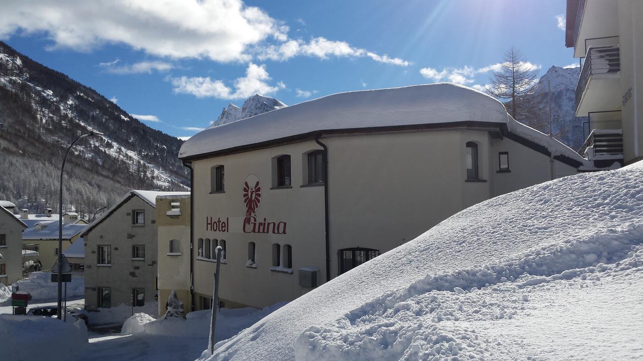 Hotel-Restaurant Grina Simplon Exterior photo